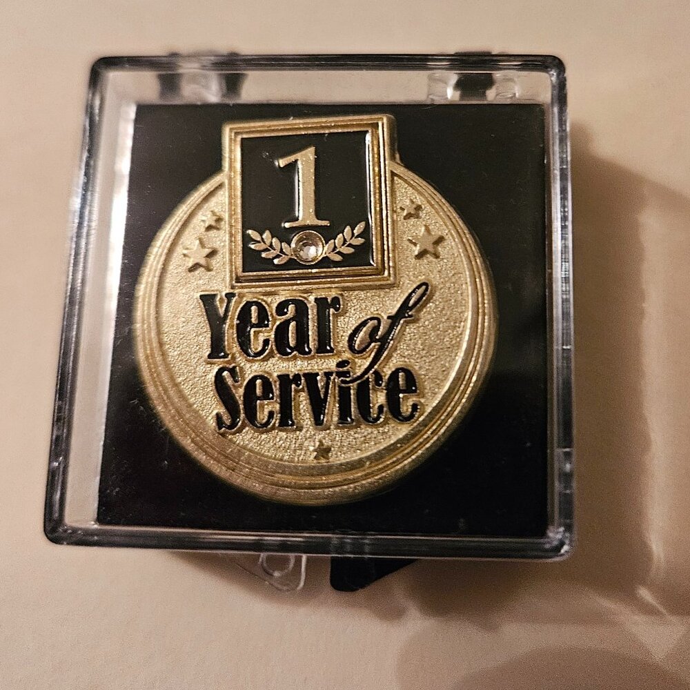 1 Year Service Pin